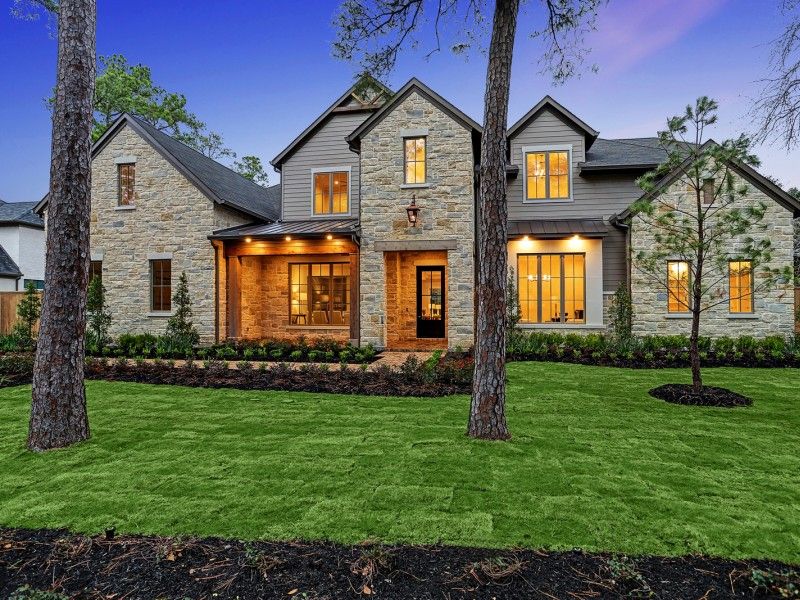 Brandon Way Residence