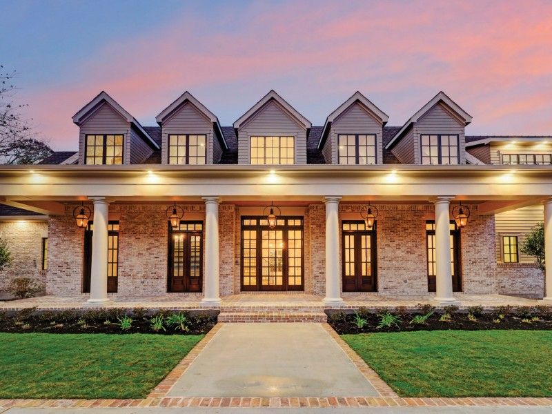 Tokeneke Residence